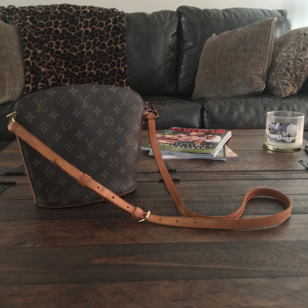 Louis Vuitton Drouot Shoulder Bag